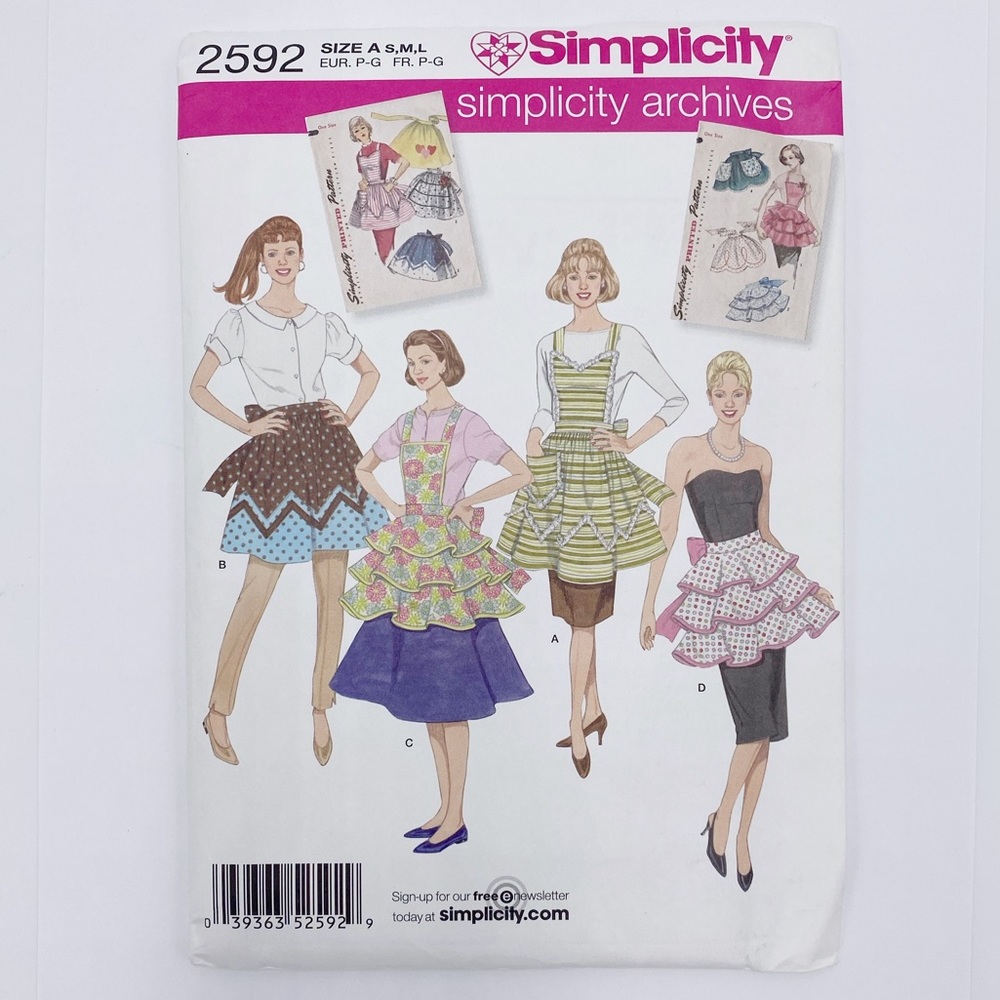 Simplicity 2592 Apron Sewing Pattern Size A S-M-L